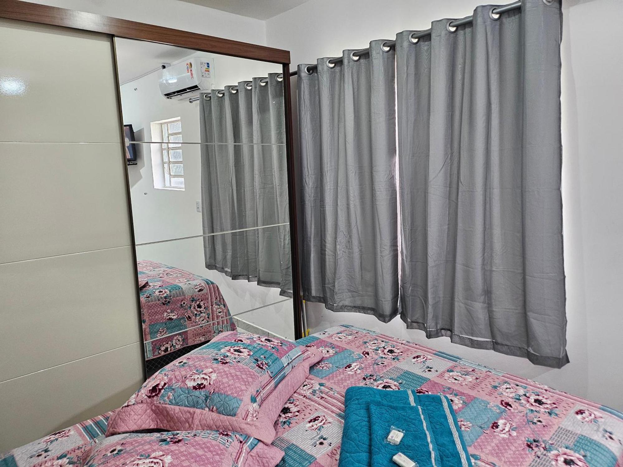 Consulado Americano Apartamento 50 Metros Da Entrada Para Visto Consulado Eua Porto Alegre Com Garagem Eksteriør billede